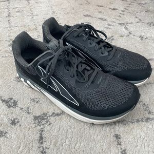 Altra Men’s Size 11 Torin Plush